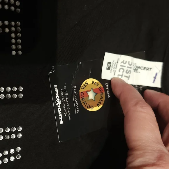 Pat Benatar 2016 Concert Tee. Size xl. NWT. - Picture 4 of 6